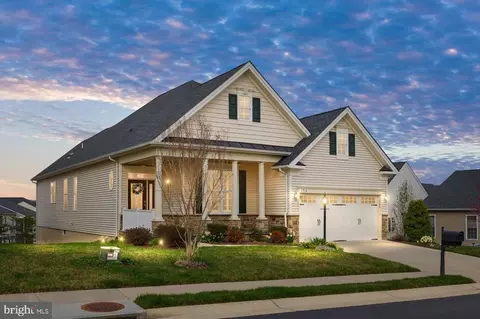 7910 Burbank Ave, Fredericksburg, VA 22407