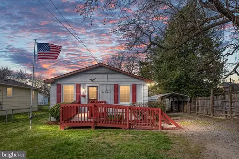 122 Lee St, Fredericksburg, VA 22408