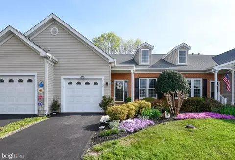 4423 Turnberry Dr, Fredericksburg, VA 22408