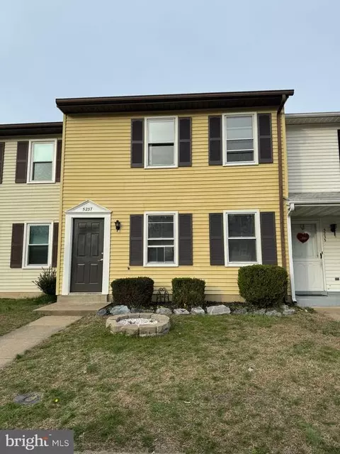 5237 Magnolia Pl, Fredericksburg, VA 22407