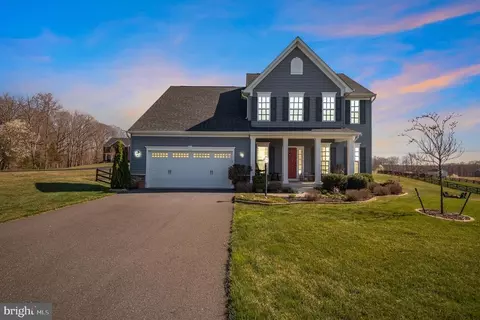 12729 Norwood Dr, Fredericksburg, VA 22407