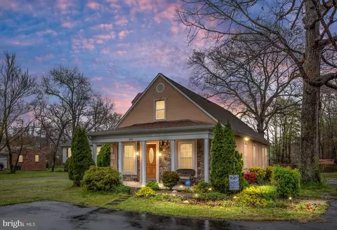 12001 N Dickinson Dr N, Fredericksburg, VA 22407