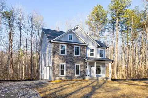7545 Fairley Ln, Spotsylvania, VA 22551