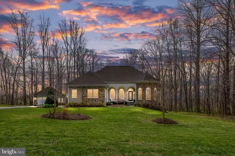 6716 Water View Ln, Mineral, VA 23117