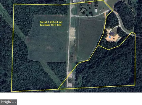 6255 Little Acres Ln, Woodford, VA 22580
