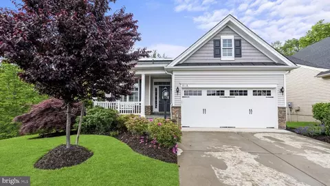 8118 Burbank Ave, Fredericksburg, VA 22407