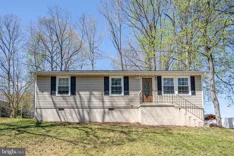 10915 Buckskin Ln, Fredericksburg, VA 22407