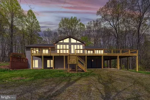4010 Belair Plantation Dr, Bumpass, VA 23024