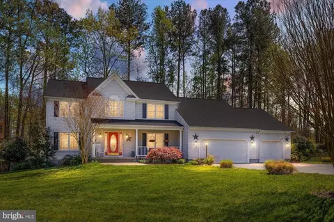 9913 Woodburn Ct, Fredericksburg, VA 22407