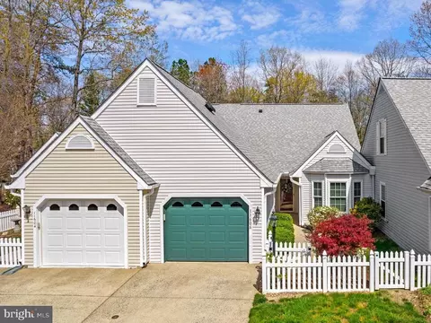 11606 Sarrington Ct, Fredericksburg, VA 22407
