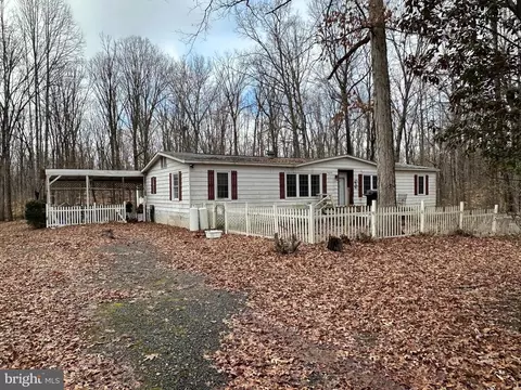 14600 Antler Rd, Fredericksburg, VA 22407