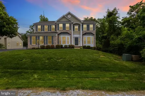 11009 Park Ridge Rd, Fredericksburg, VA 22408