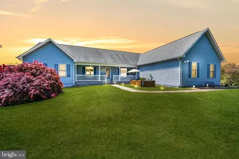 15508 Sunset Harbour Blvd, Mineral, VA 23117