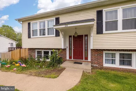 1216 Dewberry Dr, Fredericksburg, VA 22407