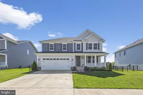 10212 Governors Ln, Fredericksburg, VA 22408