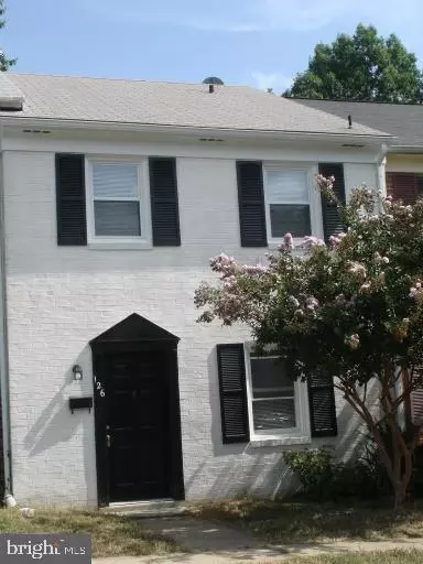 126 Janney Ct, Fredericksburg, VA 22408