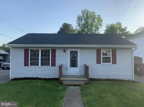 212 Alexandria St, Fredericksburg, VA 22408
