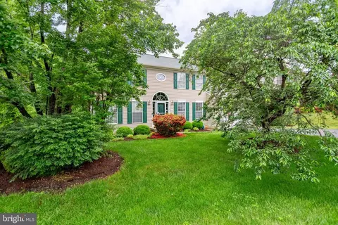 10228 N Hampton Ln N, Fredericksburg, VA 22408