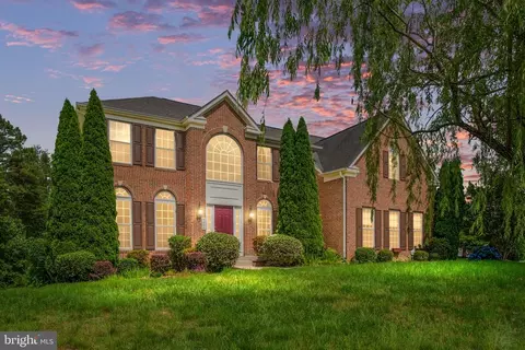 6000 Greenspring Rd, Fredericksburg, VA 22407