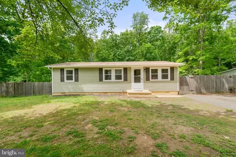 10704 Elk Dr, Fredericksburg, VA 22407
