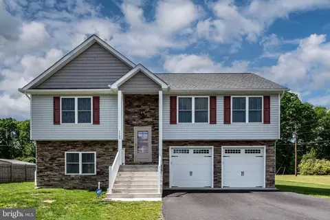 7703 Old Robert E Lee Dr, Spotsylvania, VA 22551