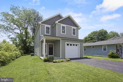 113 Lee St, Fredericksburg, VA 22408