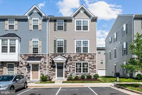9721 Cedarmass Cir, Fredericksburg, VA 22408
