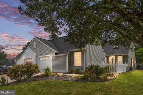 11320 Savannah Dr, Fredericksburg, VA 22407