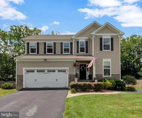 5911 Cambridge Dr, Fredericksburg, VA 22407