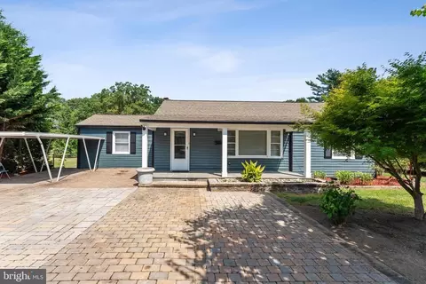 3004 Rose Ave, Fredericksburg, VA 22408