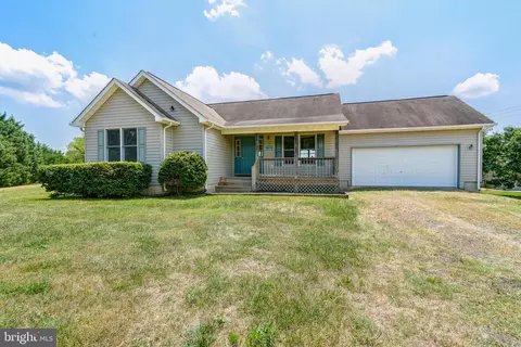 6121 Dairy Dr, Mineral, VA 23117