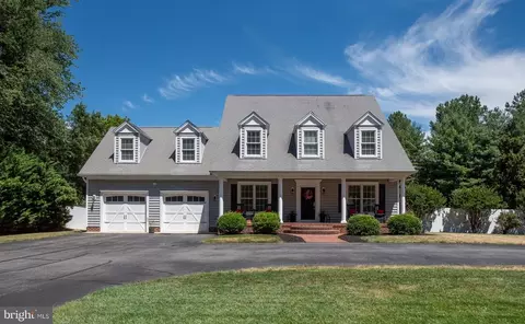 10505 Rhoads Dr, Fredericksburg, VA 22407