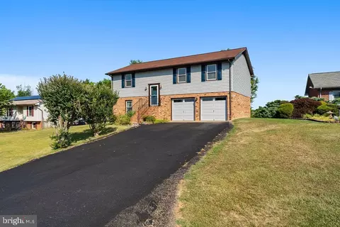 11412 Wentworth Ct, Fredericksburg, VA 22407