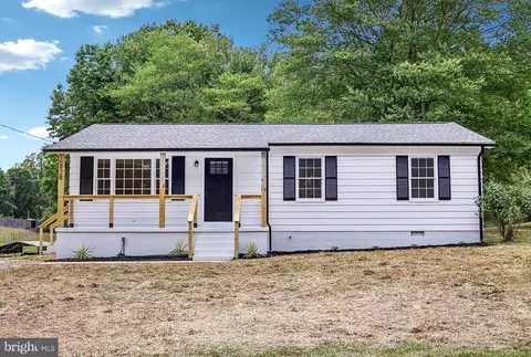 10928 Piedmont Dr, Fredericksburg, VA 22407