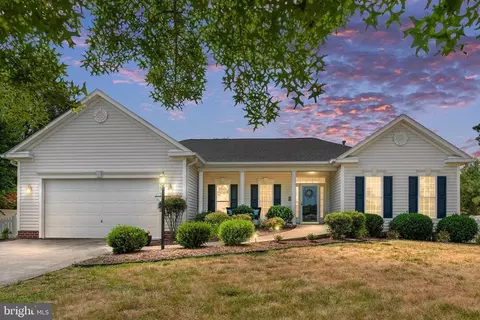 2703 Glendas Way, Fredericksburg, VA 22408