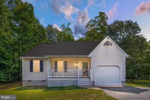 5404 Veld Ct, Fredericksburg, VA 22407