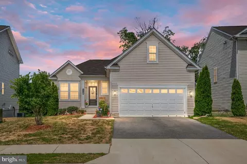 1704 Hudgins Farm Cir, Fredericksburg, VA 22408