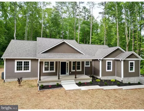 6708 Sunrise Bay Dr, Mineral, VA 23117
