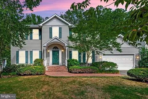 10905 S Lamont Ct S, Fredericksburg, VA 22407