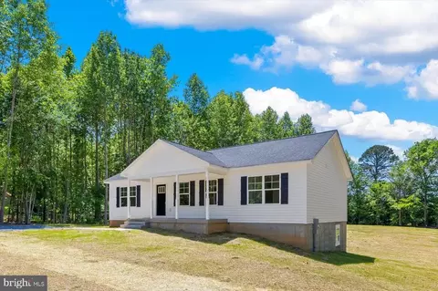 207 Windway Dr, Orange, VA 22960