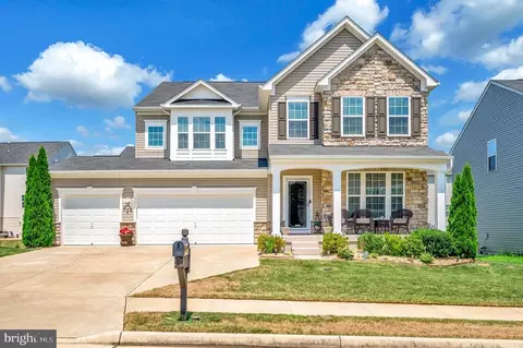 5807 Spruce Valley Dr, Fredericksburg, VA 22407