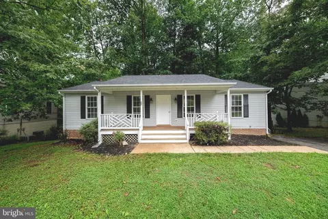 11208 Piedmont Landing Dr, Fredericksburg, VA 22407