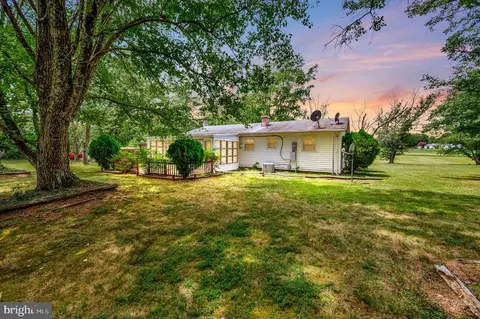 8220 Marye Rd, Partlow, VA 22534 photo 2