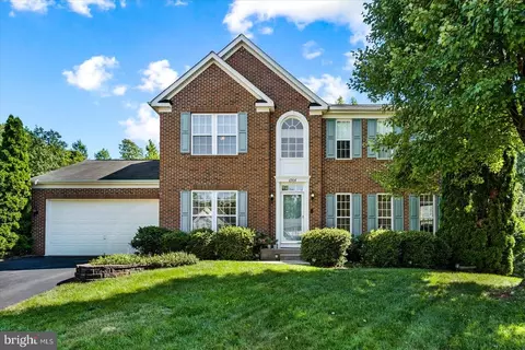 6904 Yeoman Ct, Fredericksburg, VA 22407
