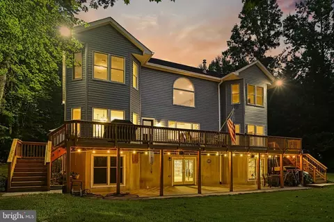 11101 Lucks Rd, Bumpass, VA 23024