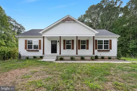 2952 Lewiston Rd, Bumpass, VA 23024