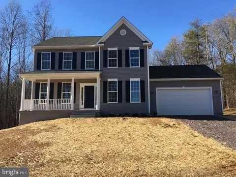11451 Park Farms Ln, Locust Grove, VA 22508