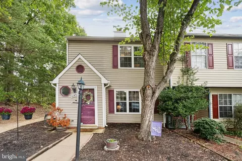 11185 Sussex Ct, Fredericksburg, VA 22407