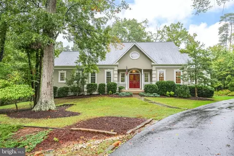 8201 Bayonet Point Ct, Fredericksburg, VA 22407