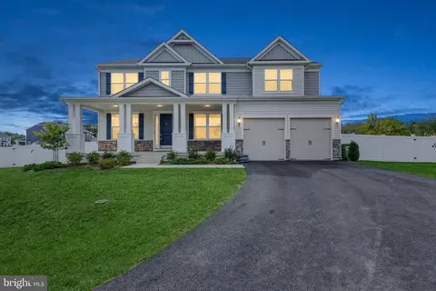 9103 W Kelton Ct W, Fredericksburg, VA 22408